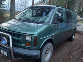 Chevrolet Express 2500