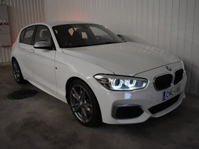 BMW M140i