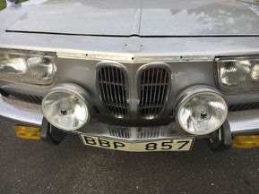 BMW 2000