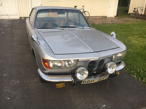 BMW 2000