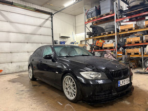 BMW 325
