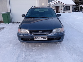 Toyota Carina E