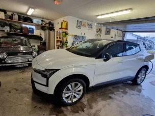 Volvo EX30