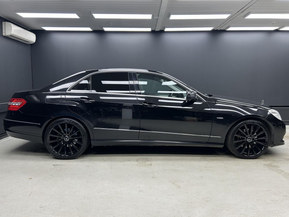 Mercedes-Benz E