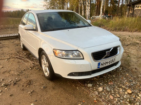 Volvo S40