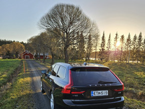 Volvo V90
