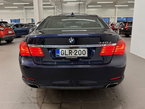 BMW 740