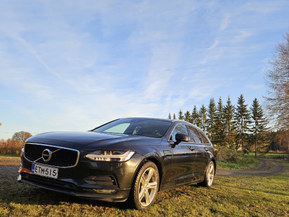 Volvo V90