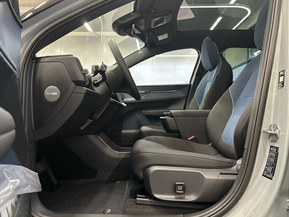 Volvo EX30 Cross Country