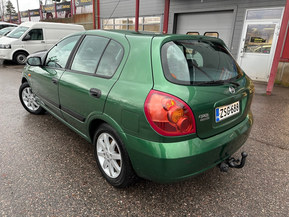 Nissan Almera