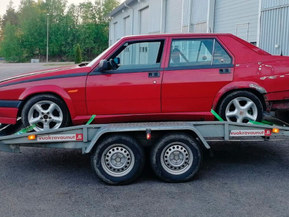 Alfa Romeo 75
