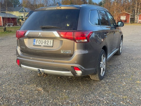 Mitsubishi Outlander PHEV