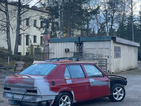 Alfa Romeo 75