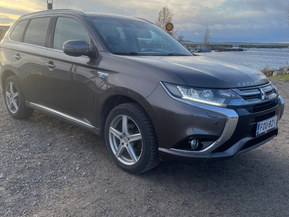 Mitsubishi Outlander PHEV
