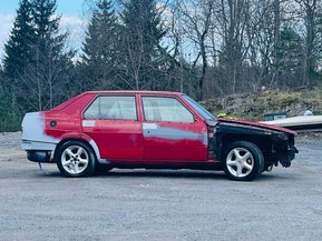 Alfa Romeo 75