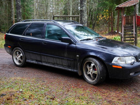 Volvo V40