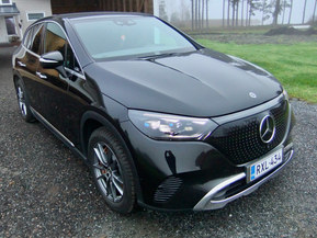 Mercedes-Benz EQE SUV