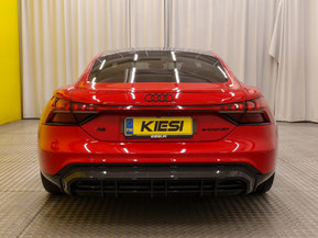 Audi e-tron GT RS