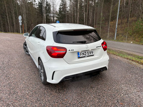 Mercedes-Benz A 45 AMG