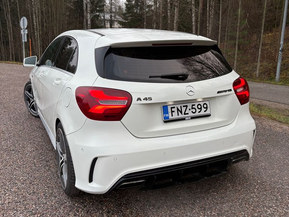 Mercedes-Benz A 45 AMG