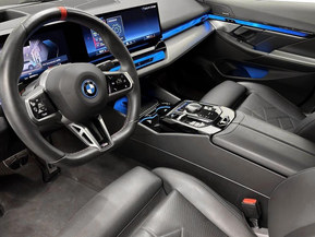 BMW i5 M60