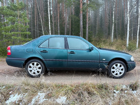 Mercedes-Benz C