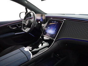 Mercedes-Benz EQS SUV