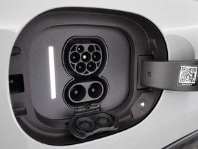 Mercedes-Benz EQS SUV