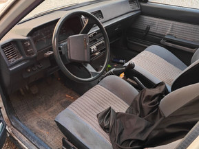 Toyota Carina II