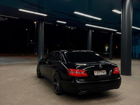 Mercedes-Benz E