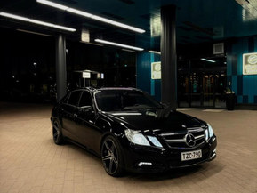 Mercedes-Benz E