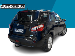 Nissan Qashqai+2