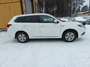 Mitsubishi Outlander PHEV