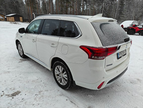 Mitsubishi Outlander PHEV