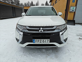 Mitsubishi Outlander PHEV