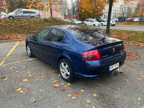 Peugeot 407