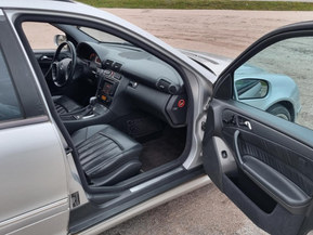 Mercedes-Benz C 32 AMG