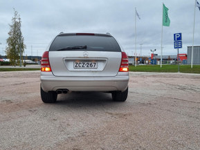 Mercedes-Benz C 32 AMG