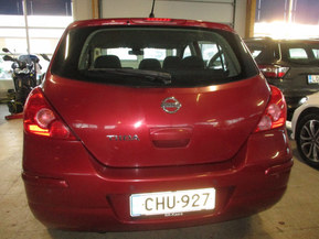 Nissan Tiida