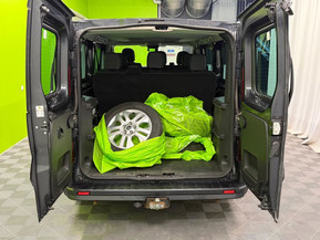 Renault Trafic Combi