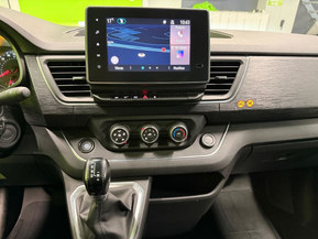 Renault Trafic Combi