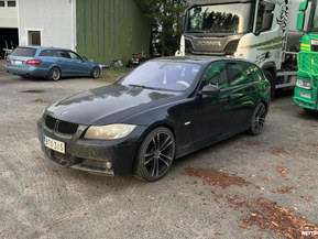 BMW 330