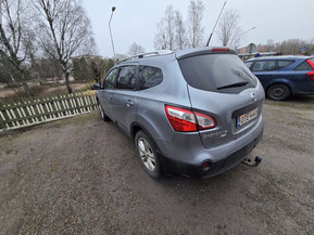 Nissan Qashqai+2