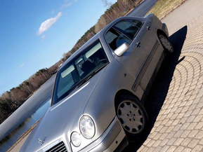 Mercedes-Benz 200