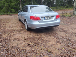 Mercedes-Benz E
