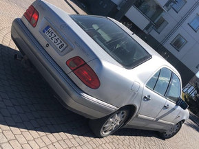 Mercedes-Benz 200