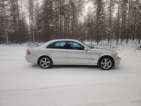 Mercedes-Benz E