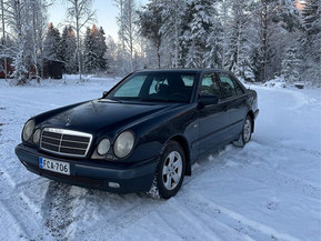 Mercedes-Benz 300