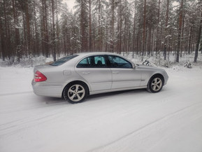Mercedes-Benz E