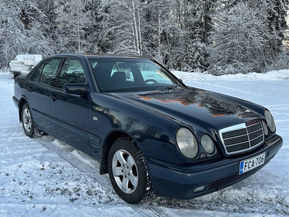 Mercedes-Benz 300